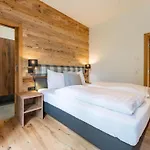 Chalet Vista *